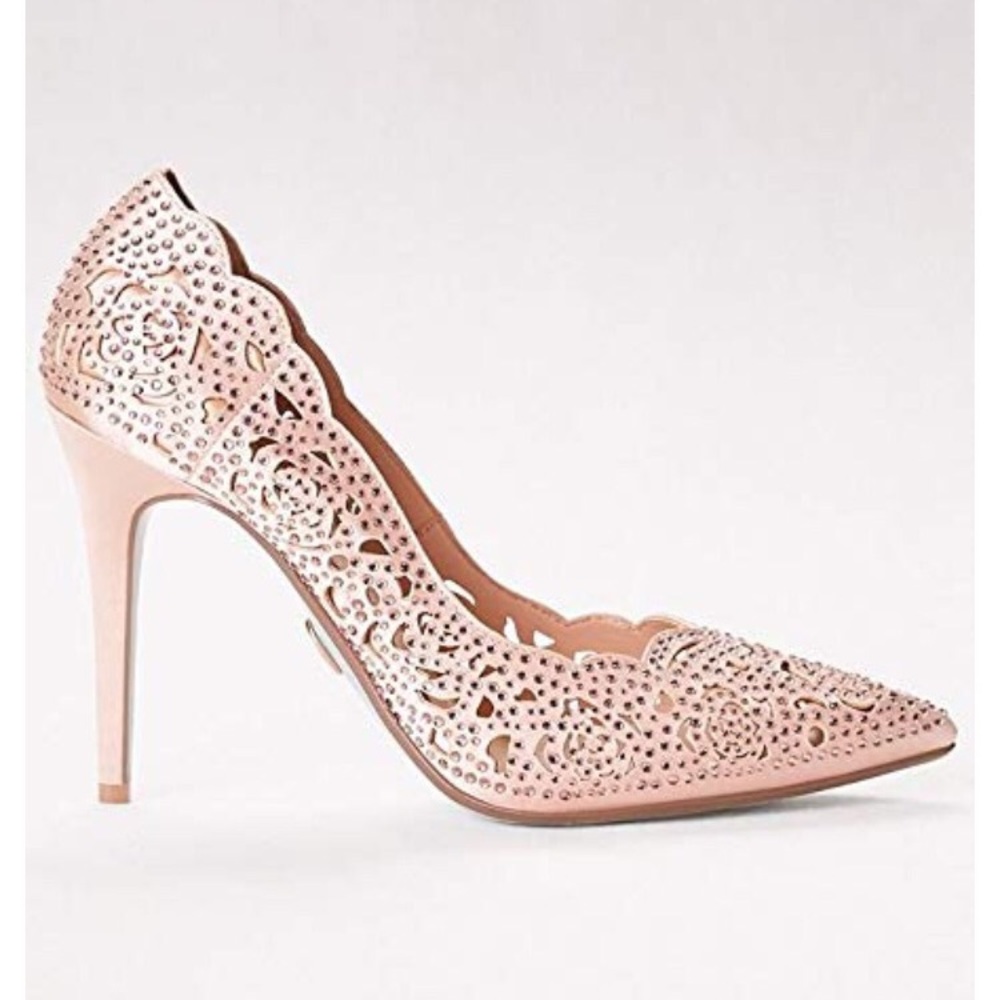 Vera wang heels like new size 8